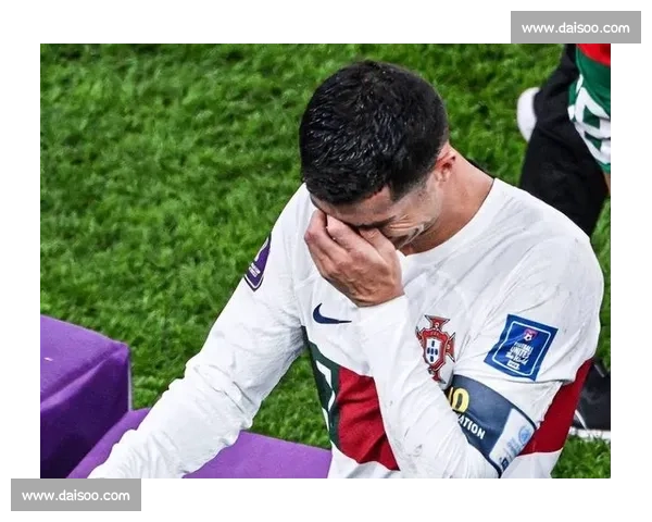 世界杯临近，这座城市早已按捺不住，满城尽是球迷！